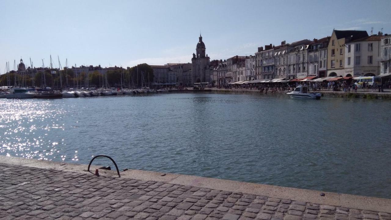 Sur Le Vieux Port, Centre De La Rochelle Apartment ลาโรแชล ภายนอก รูปภาพ